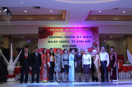 Ban phụ nữ - Hội người Việt Nam thủ đô Viêng Chăn tổ chức Lễ kỷ niệm ngày quốc tế phụ nữ - ảnh 1